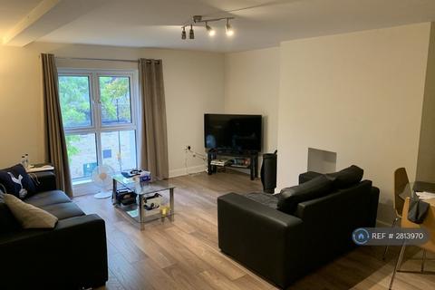 2 bedroom flat to rent, Moorland Hall, Leeds, LS3