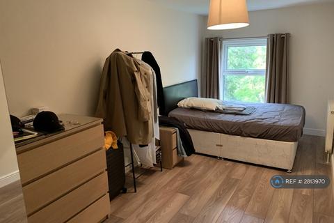 2 bedroom flat to rent, Moorland Hall, Leeds, LS3
