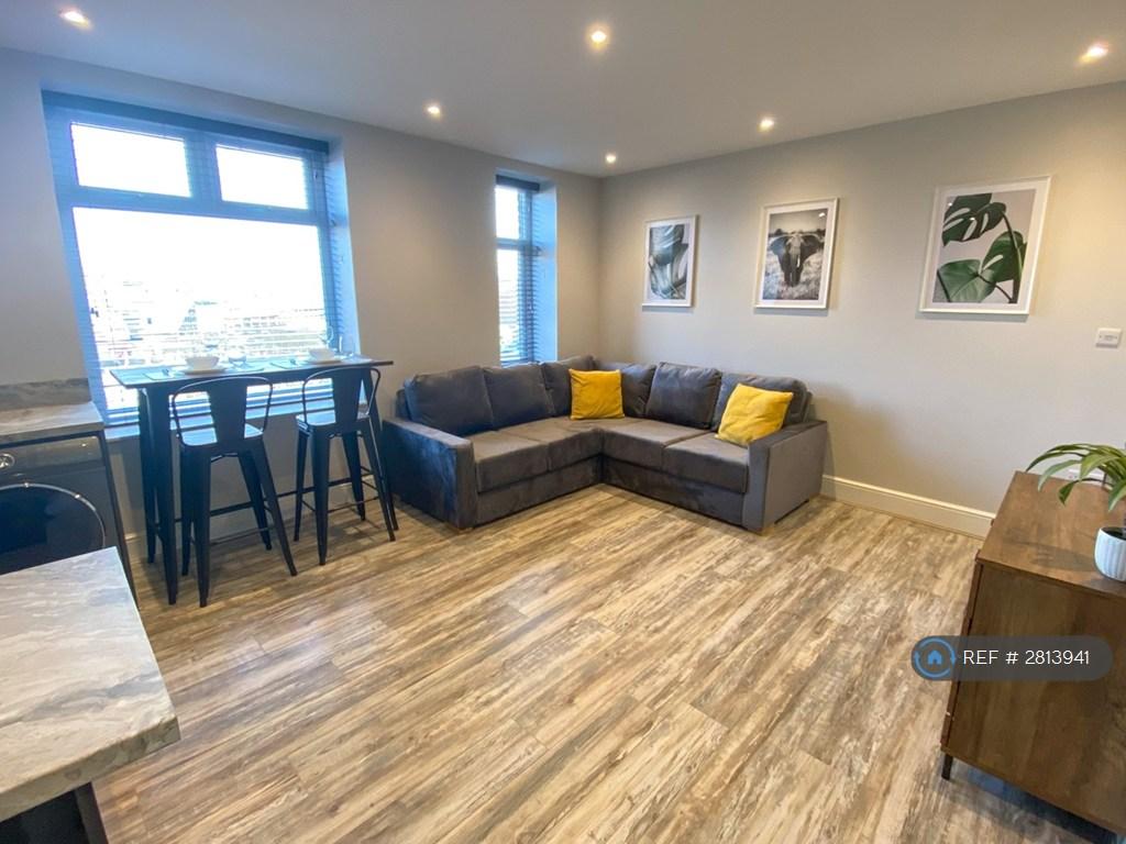 Living Area 2