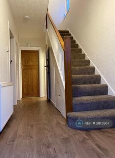 4 bedroom semi-detached house to rent, Finchley Road, Manchester, M14
