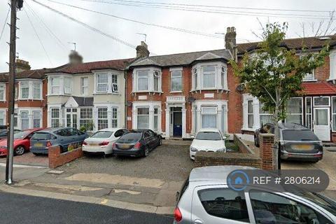 1 bedroom flat to rent, Mayfair Avenue, Ilford, IG1
