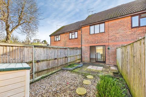 2 bedroom terraced house for sale, Fishers Court, Horsham RH12