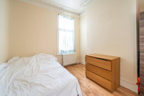 3 bedroom house for sale, Lincoln Road E7, Forest Gate, London, E7