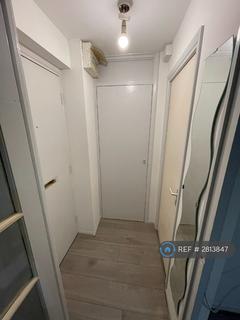1 bedroom flat to rent, Bridge Meadows, London, SE14