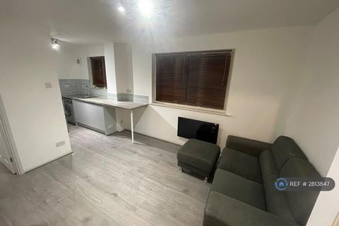 1 bedroom flat to rent, Bridge Meadows, London, SE14
