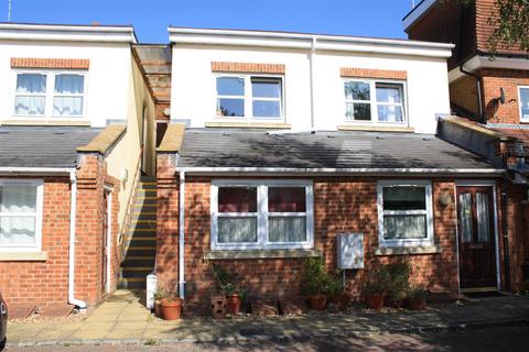undefined, Hidden Close, West Molesey