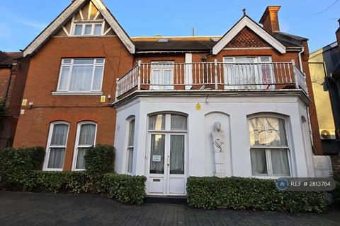 1 bedroom flat to rent, North Ealing, London, W5