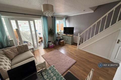 3 bedroom end of terrace house to rent, Manor Rise, Burntwood, WS7