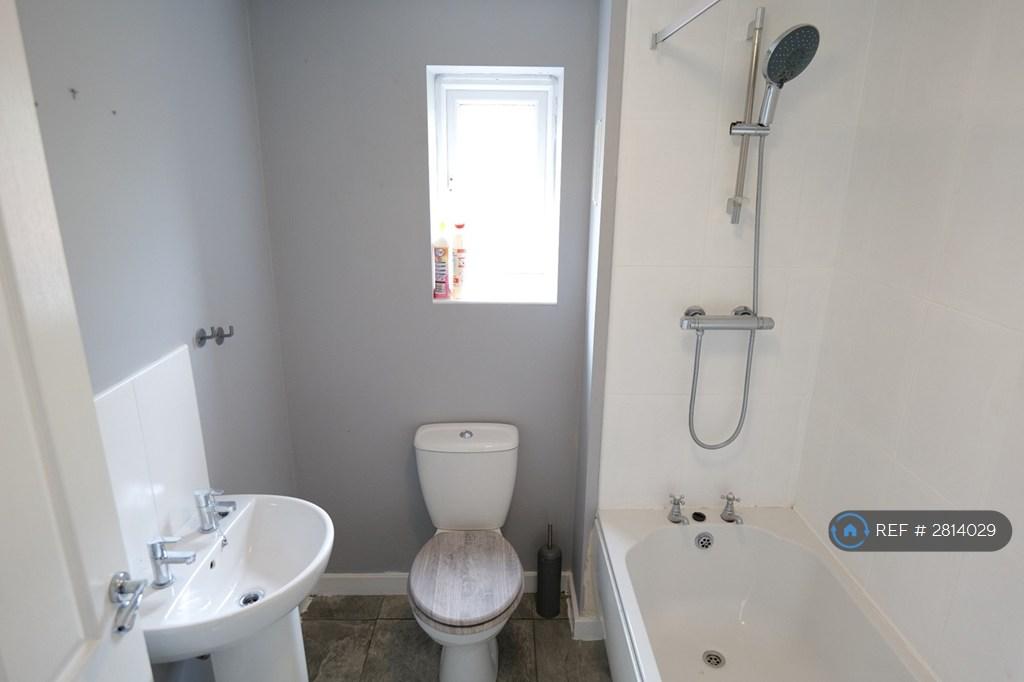 Main Bathroom