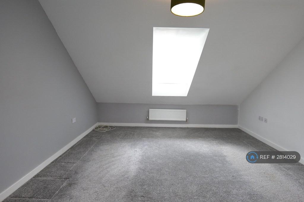 Main Bedroom 2nd Floor