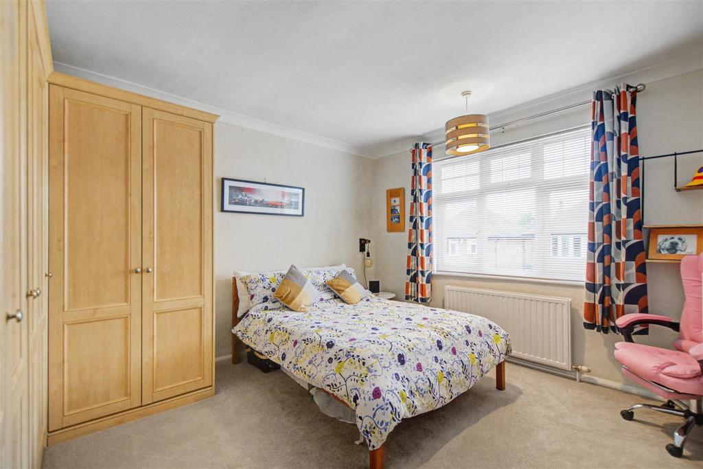 Bedroom 2 1.jpeg