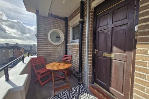 undefined, Thornwood Drive, Glasgow, G11