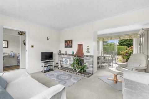 3 bedroom detached house for sale, Missenden Road, Great Kingshill HP15