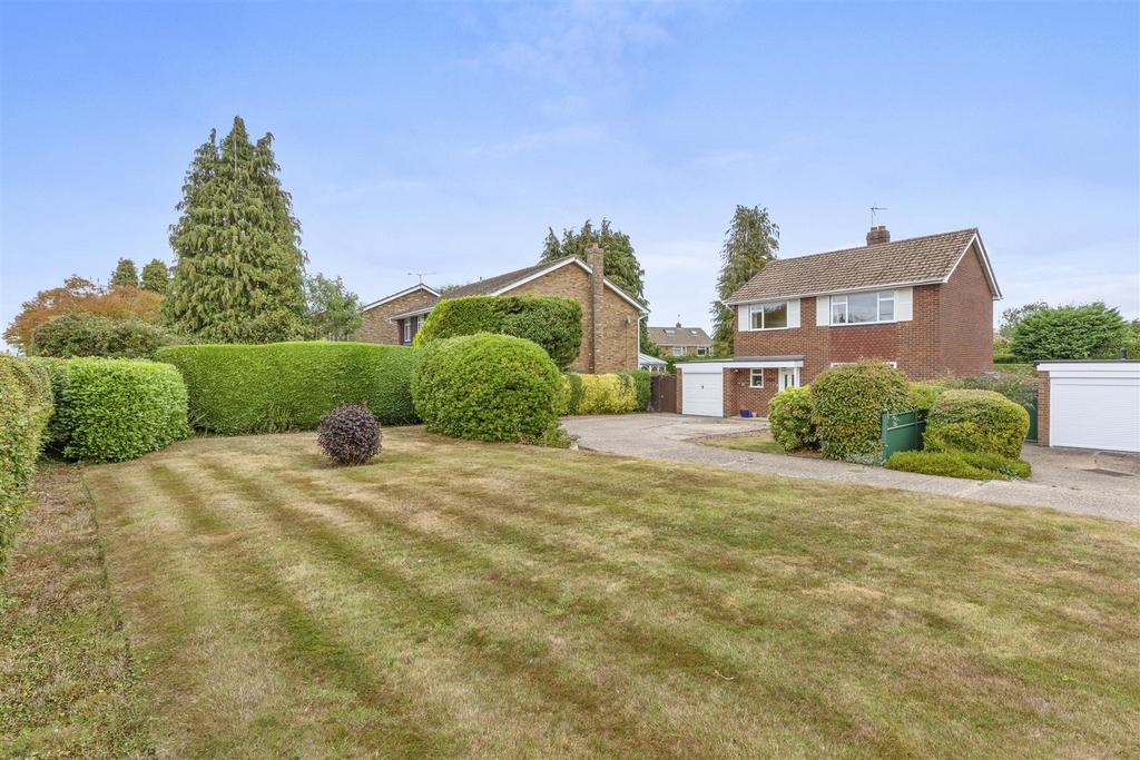 Karibu, Missenden Road, HP15 6 DN-13.jpg