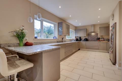 4 bedroom semi-detached house for sale, Highmoor, Buckinghamshire HP7