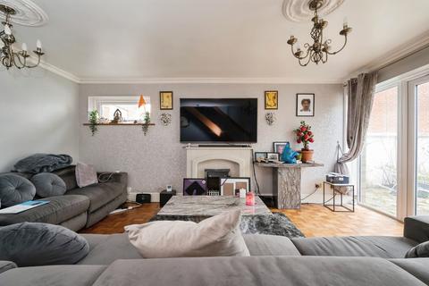 undefined, Caerleon Avenue, Southampton