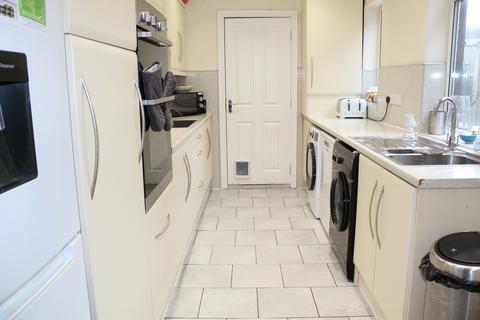 2 bedroom semi-detached house for sale, Wharf Road, Pinxton, Nottingham, Nottinghamshire. NG16 6NY