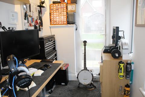 2 bedroom semi-detached house for sale, Wharf Road, Pinxton, Nottingham, Nottinghamshire. NG16 6NY