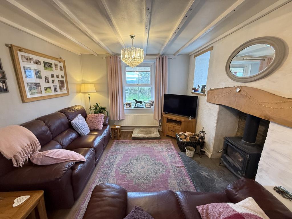 Front Lounge/Dining Room