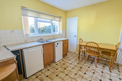 2 bedroom bungalow for sale, Bath Road, Worcester WR5