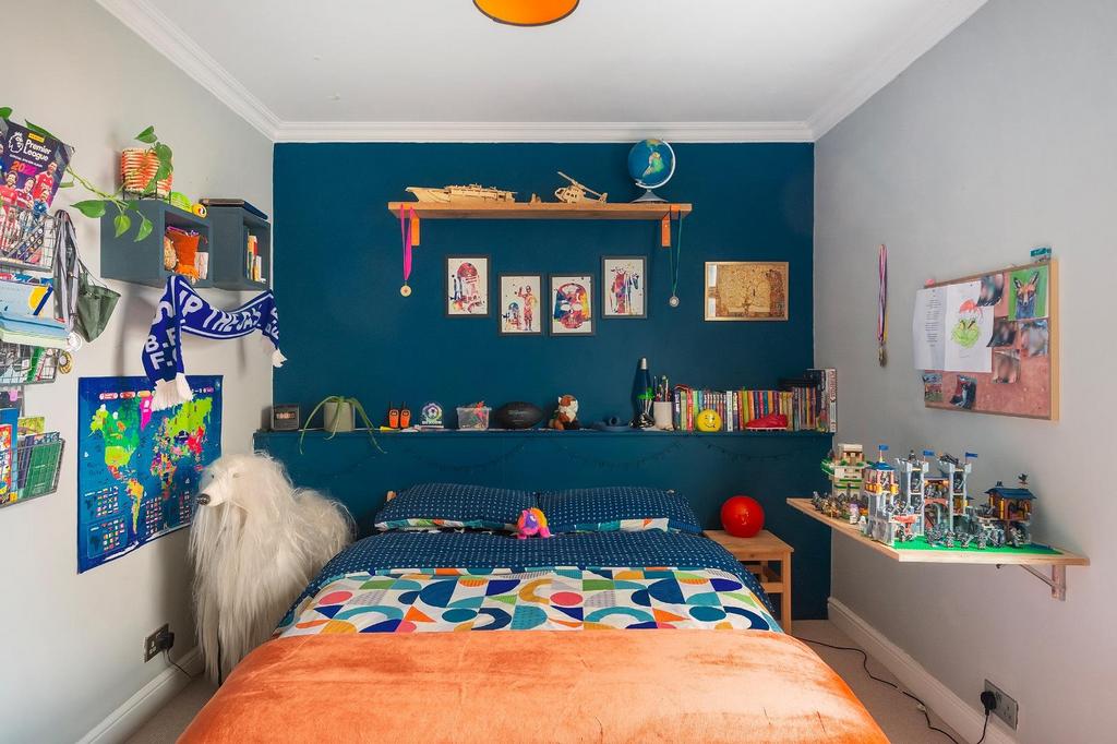 1 F8 STN - Bedroom E.jpg