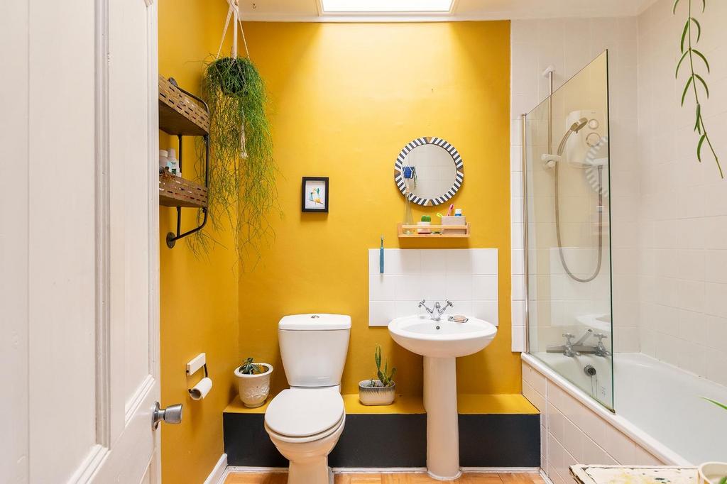 1 F8 STN - Bathroom A.jpg