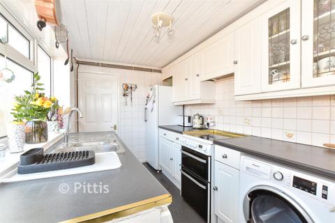 3 bedroom semi-detached house for sale, Rugby Cottages, Seaview PO34