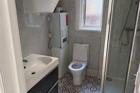 4 bedroom terraced house for sale, London, SW17