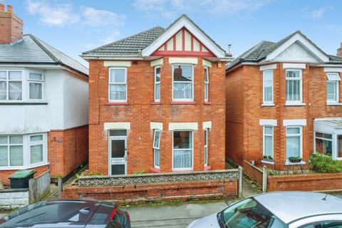4 bedroom detached house for sale, Abinger Road, Bournemouth