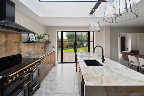 3 bedroom semi-detached house for sale, Darley Green Road, Dorridge, B93
