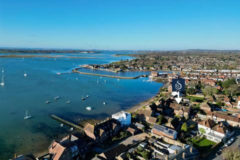 undefined, The Fishermans, Emsworth, PO10