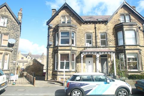 undefined, Harlow Terrace, Harrogate, North Yorkshire, UK, HG2