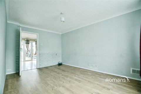 undefined, Singret Place, High Street, Cowley, UB8