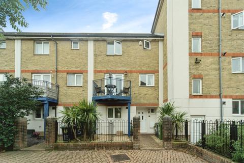3 bedroom terraced house for sale, Key West, Eastbourne