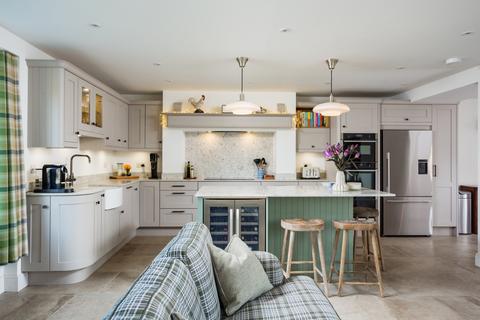 4 bedroom detached house for sale, Leyburn Road, Askrigg, Leyburn, North Yorkshire, DL8