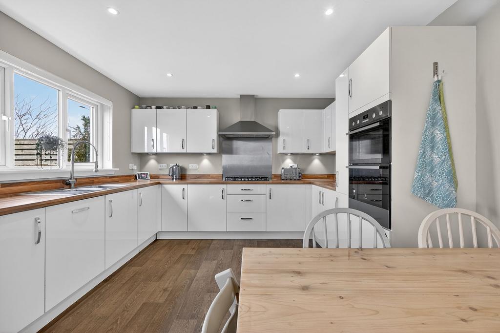 Dining Kitchen