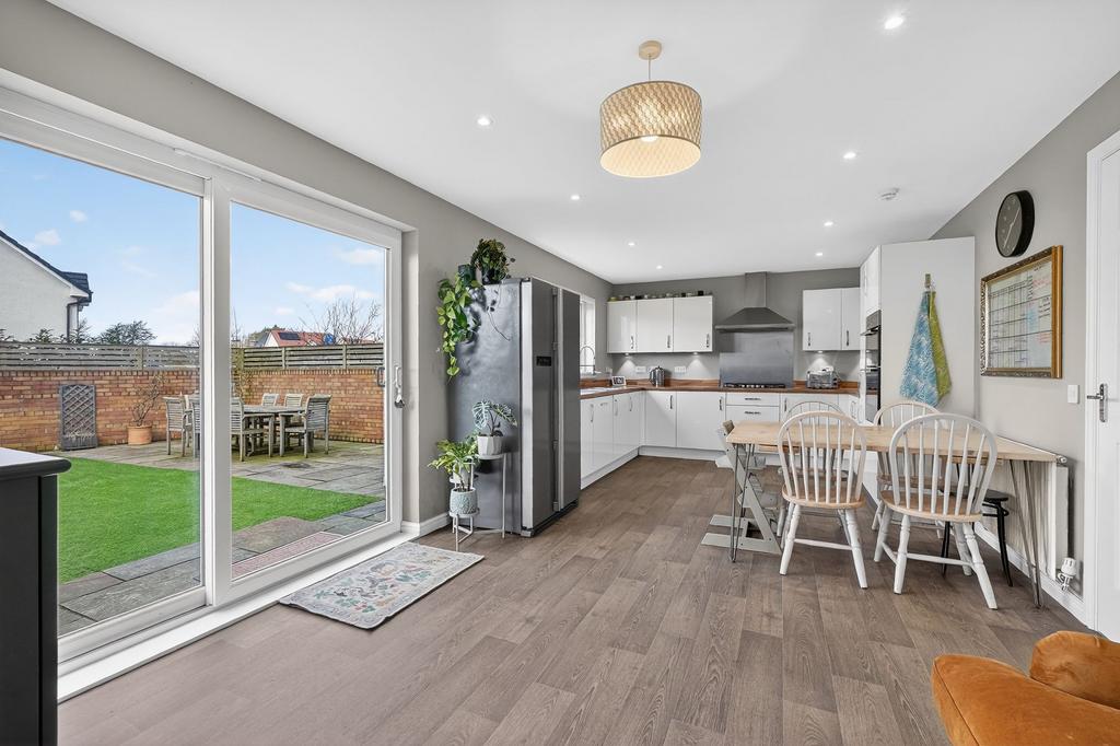 Dining Kitchen