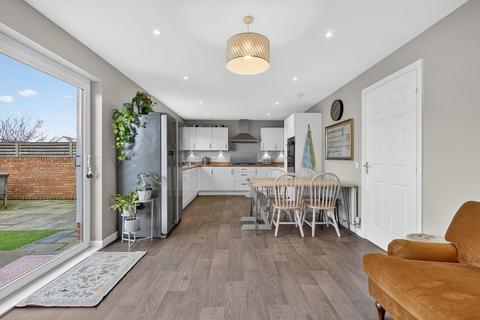 undefined, 2 Ladyacre Wynd, Irvine, KA11 2FZ