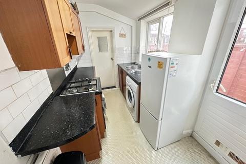 undefined, North Street, Luton, Bedfordshire, LU2 7QN