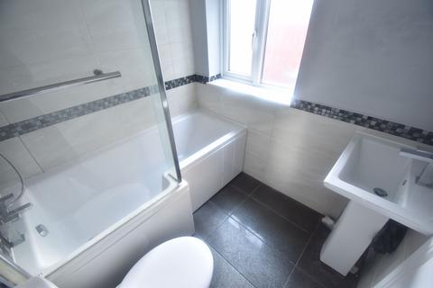 undefined, North Street, Luton, Bedfordshire, LU2 7QN