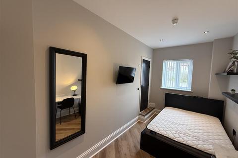 1 bedroom in a house share to rent, Celt Street, Liverpool