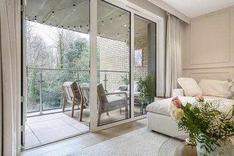 2 bedroom apartment for sale, Ashley Road, Epsom, KT18