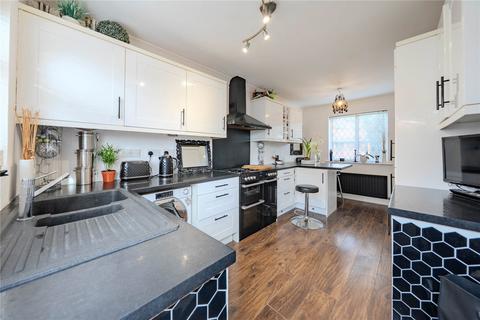 undefined, Haven Chase, Leeds