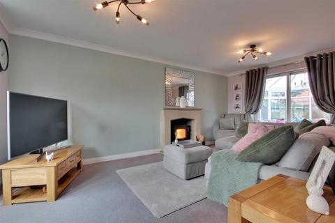undefined, Manor Park, Beverley