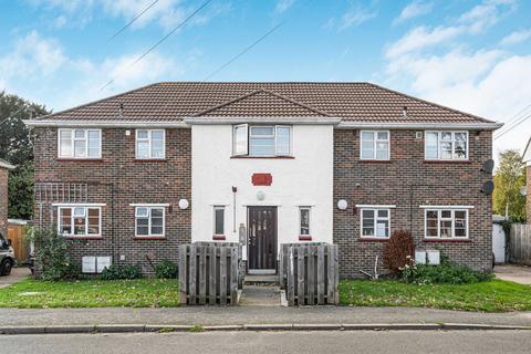 1 bedroom flat for sale, Shrubland Road, Banstead, SM7