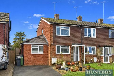3 bedroom end of terrace house for sale, High Street, Lenham, Maidstone