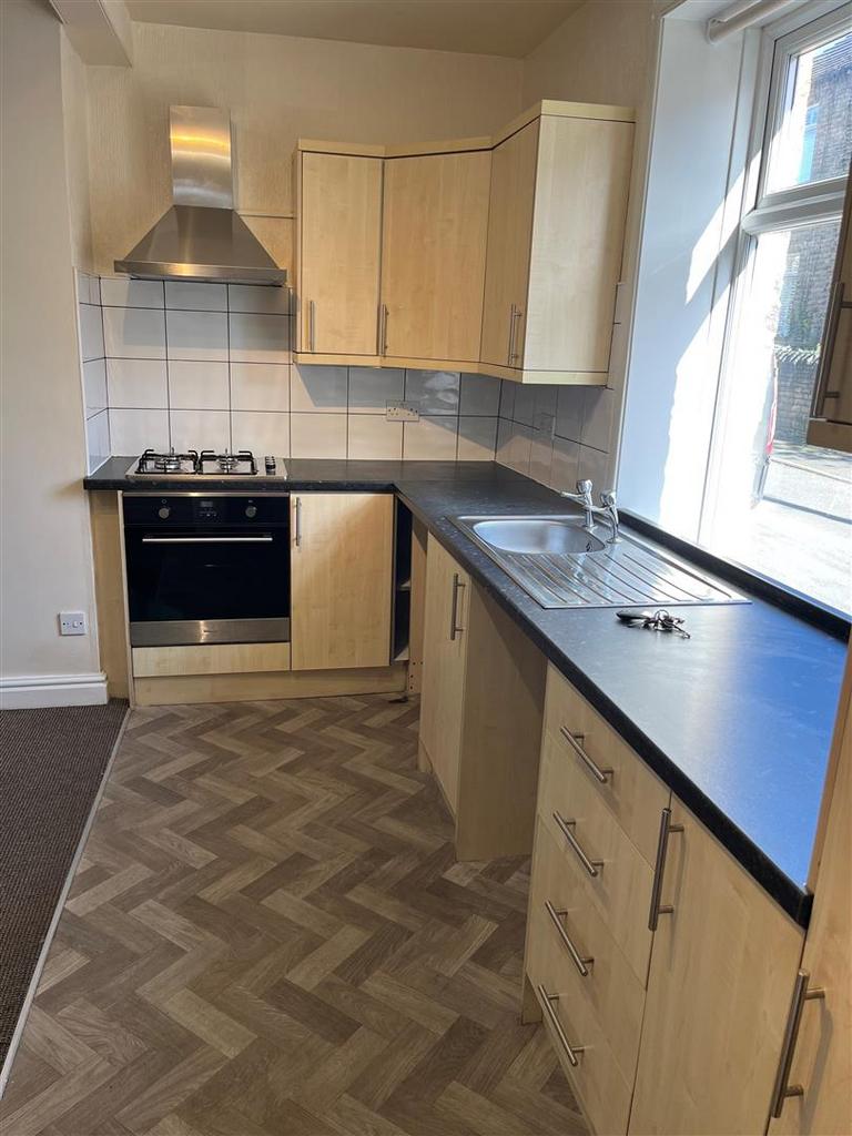 KITCHEN 1.jpg