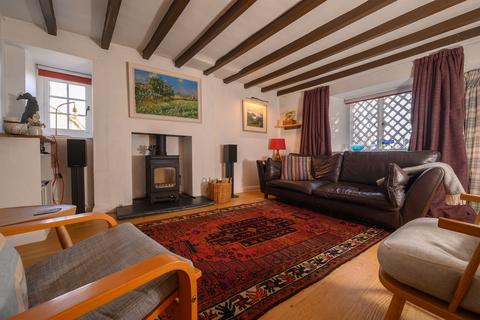 2 bedroom character property for sale, Rose Cottage, Pipewell, Kettering