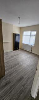 undefined, Lake Avenue, Slough