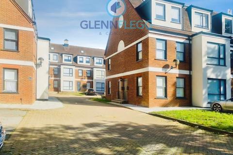undefined, Shaftesbury Court, Slough